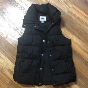 Black Old Navy vest